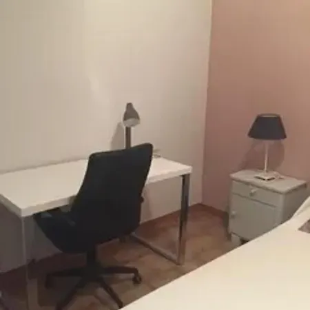 Familiale Avec Piscine à - 100 M²_2